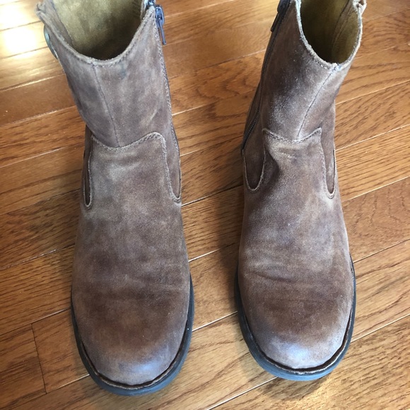 Brown Suede Born Boots - Picture 5 of 6